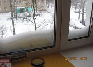 Продам 4-ком. квартиру, 75 м2, Ярцево, проспект Металлургов, 5