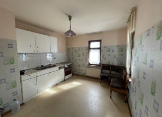 Продаю трехкомнатную квартиру, 71.8 м2, поселок городского типа Рощинский, посёлок городского типа Рощинский, 13А