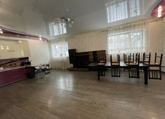 Дом на продажу, 196.4 м2, поселок Снежинский, Советская улица, 31