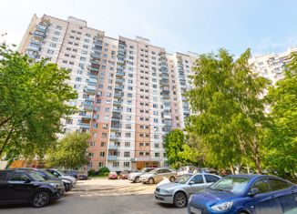 Продам 2-ком. квартиру, 53.4 м2, Москва, улица Знаменские Садки, 7к2, метро Бульвар Дмитрия Донского