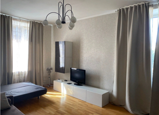 Продажа трехкомнатной квартиры, 56.3 м2, Санкт-Петербург, Дегтярный переулок, 28, Центральный район