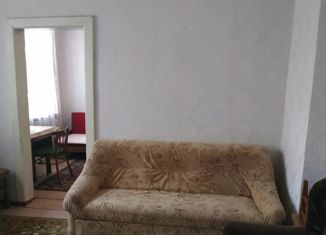 Продам комнату, 70 м2, Каменск-Шахтинский, улица Островского, 53