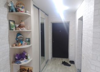 Сдаю в аренду 2-ком. квартиру, 40 м2, село Михайловка, Сливовая улица, 7