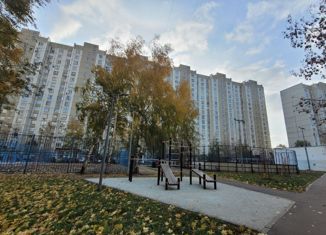 Продам 3-комнатную квартиру, 73.6 м2, Москва, улица Герасима Курина, 14к2