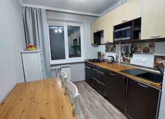 Продажа 3-ком. квартиры, 68 м2, Чебоксары, Эгерский бульвар, 33, Ленинский район