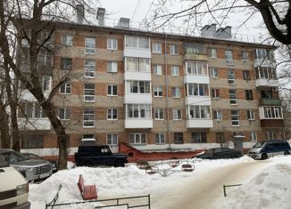 Продажа 2-комнатной квартиры, 43.3 м2, Смоленск, улица Нахимова, 5, Ленинский район