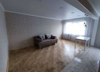 Аренда двухкомнатной квартиры, 50 м2, Армавир, улица Ефремова, 83