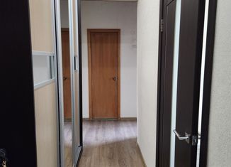 Продаю 2-комнатную квартиру, 56 м2, Москва, улица Лапина, 3, район Лефортово