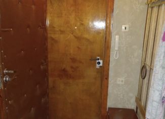 Продаю 2-ком. квартиру, 48.7 м2, Каменск-Шахтинский, проспект Карла Маркса, 67