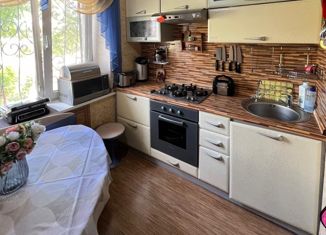 Продажа 2-комнатной квартиры, 45 м2, Батайск, Индустриальная улица, 1Б