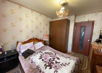 Продажа 2-комнатной квартиры, 55 м2, Гусь-Хрустальный, улица Калинина, 56