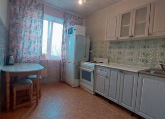 Продается трехкомнатная квартира, 68 м2, Ульяновск, Фестивальный бульвар, 17
