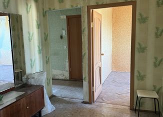 Продажа 3-ком. квартиры, 65 м2, Оренбургская область, Советская улица, 102Б