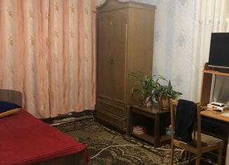 Продаю однокомнатную квартиру, 32.1 м2, поселок Новозареченск, Советская улица, 4