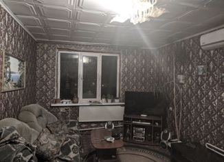 Четырехкомнатная квартира на продажу, 70.9 м2, Отрадный, улица Ленина, 3А