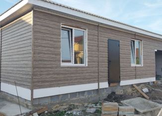 Дом на продажу, 71.2 м2, рабочий посёлок Вейделевка, Центральная площадь