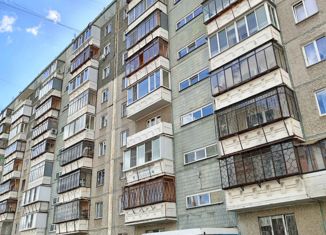 Продам 2-комнатную квартиру, 52 м2, Челябинск, улица Блюхера, 81А, Советский район