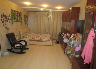 Продаю 3-ком. квартиру, 78 м2, Серпухов, Парковая улица, 9/19