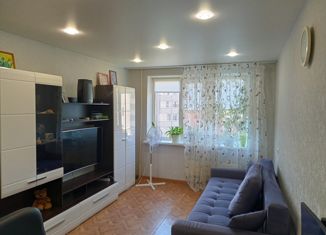 Продается 1-комнатная квартира, 33 м2, Чувашия, улица Строителей, 48