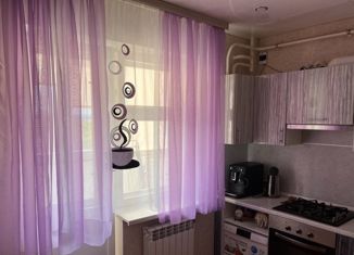 Продам 1-ком. квартиру, 40 м2, поселок городского типа Разумное, Вересковая улица, 7