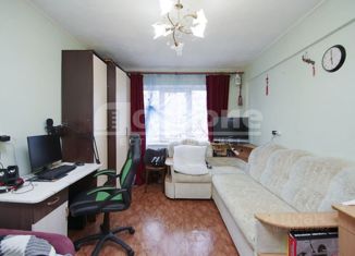 Продам 1-комнатную квартиру, 31 м2, Омск, улица Бархатовой, 6