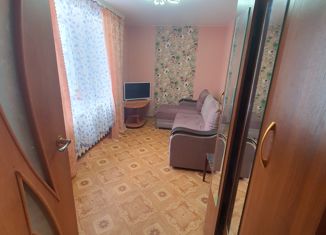 Продам 2-комнатную квартиру, 45 м2, Зеленогорск, улица Чапаева, 6