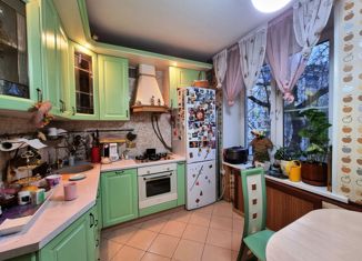 Продам трехкомнатную квартиру, 77.4 м2, Химки, улица Маяковского, 12