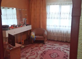 Продам 4-комнатную квартиру, 72 м2, Берёзовский, проспект Шахтёров, 11