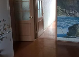 Сдается в аренду 2-ком. квартира, 45 м2, Ачинск, 5-й микрорайон, 22Б