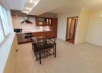 Продам 3-ком. квартиру, 80 м2, Москва, проспект Андропова, 21, метро Коломенская
