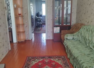 Продам двухкомнатную квартиру, 43 м2, Кемеровская область, улица Тореза, 107