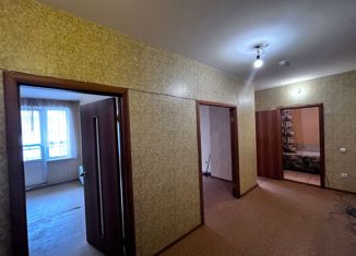 Продам 2-комнатную квартиру, 60 м2, Екатеринбург, улица Рябинина, 19