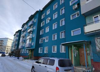 Продажа трехкомнатной квартиры, 53.3 м2, посёлок городского типа Лучегорск, 4-й микрорайон, 33