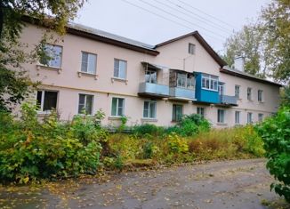 Продажа 3-комнатной квартиры, 58.8 м2, Каменка, улица Чкалова, 18