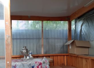 Продам дом, 108 м2, село Порецкое, улица Крылова, 12