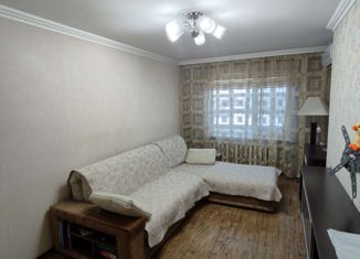 Продаю двухкомнатную квартиру, 48 м2, село Покровка, улица Космонавтов, 3