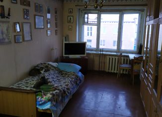 Продаю двухкомнатную квартиру, 47.8 м2, Алапаевск, улица Братьев Останиных, 26