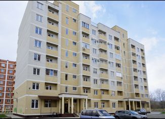 Продам 1-ком. квартиру, 39.2 м2, Горячий Ключ, Рябиновая улица, 2Бк1