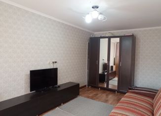 Продам двухкомнатную квартиру, 42 м2, Элиста, 4-й микрорайон, 5, 4-й микрорайон