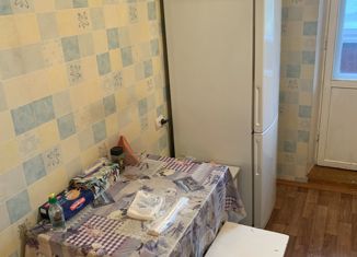 Продаю 3-ком. квартиру, 64 м2, Усть-Илимск, улица Карла Маркса, 43