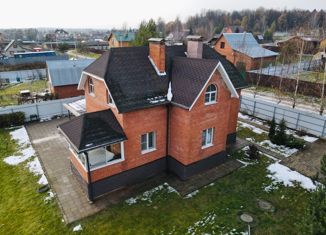 Продам дом, 200 м2, деревня Малые Петрищи, Луговая улица, 23