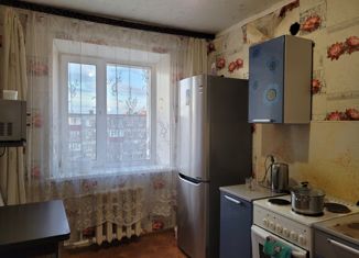 3-ком. квартира на продажу, 63 м2, Камчатский край, Советская улица, 49