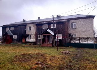 Двухкомнатная квартира на продажу, 36.8 м2, поселок Юго-Камский, улица Михаила Маркова, 12