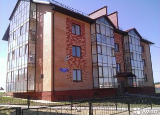 Продажа 2-ком. квартиры, 60.7 м2, Строитель, улица Победы, 10В