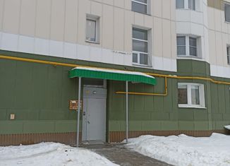Продаю 1-комнатную квартиру, 38 м2, Урай, микрорайон Западный, 13