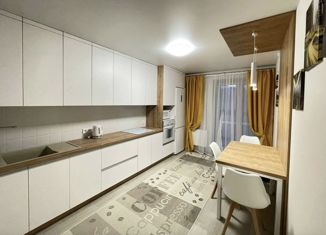 Продается двухкомнатная квартира, 80 м2, Краснодар, улица Николая Кондратенко, 6к1, улица Николая Кондратенко