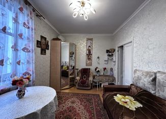 Продажа 3-комнатной квартиры, 61.3 м2, Екатеринбург, проспект Ленина, 69к14, проспект Ленина