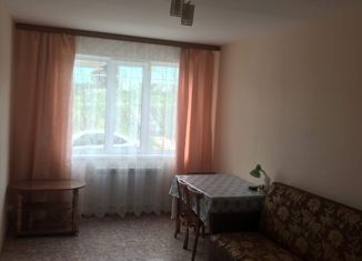 Продам двухкомнатную квартиру, 43.9 м2, поселок Кутузовский, Центральная улица, 1А