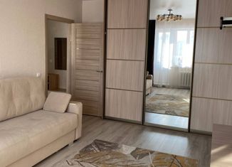 Продаю однокомнатную квартиру, 37.2 м2, Курган, микрорайон 6А, 2, Заозёрный район