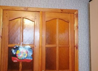 Двухкомнатная квартира на продажу, 56 м2, рабочий посёлок Локоть, Северная улица, 2